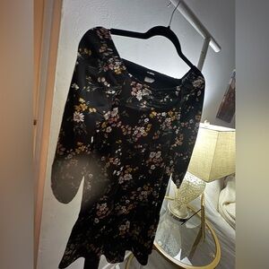 Abercrombie & Fitch black multi flowers Long Sleeve Dress